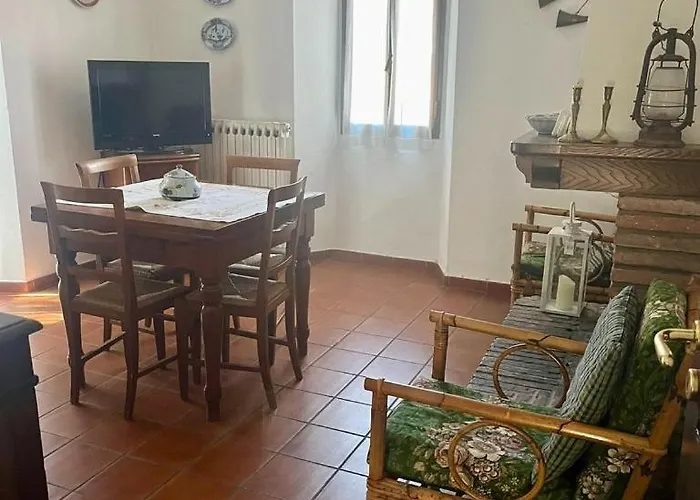 La Casa Della Nonna In Stile Antico Апартаменты *